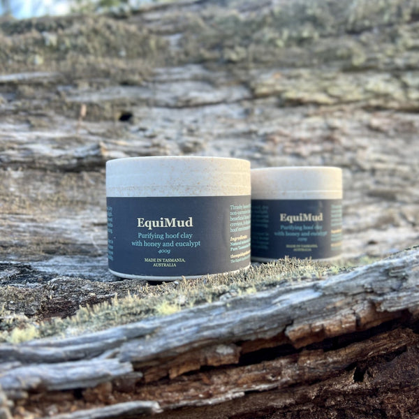 EquiMud hoof Clay 400g as sold by Kaz's Flags and Tail Bags