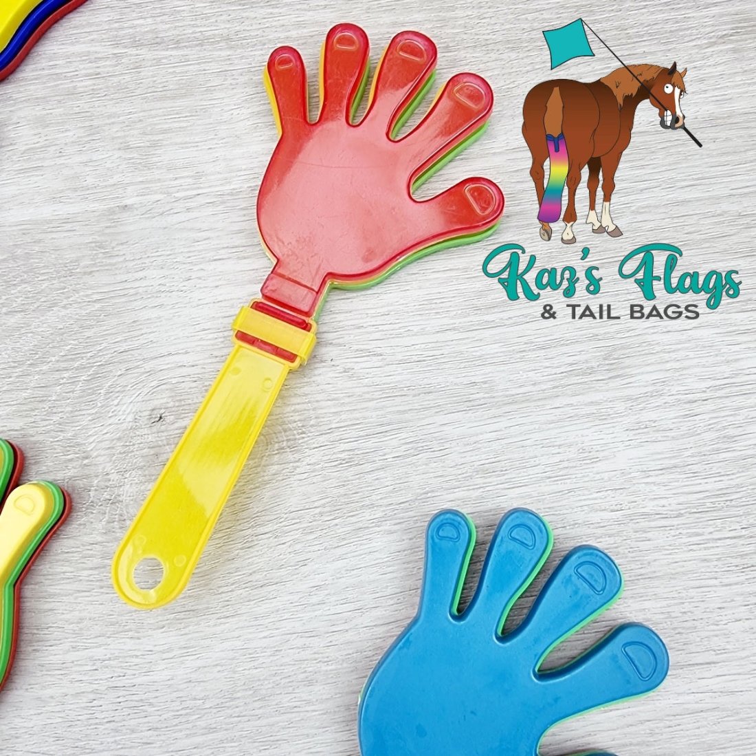 Plastic hand clappers for horses